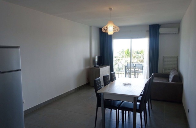 Cosy apartment for 6 people with A/C, TV, terrace, pets allowed and parking