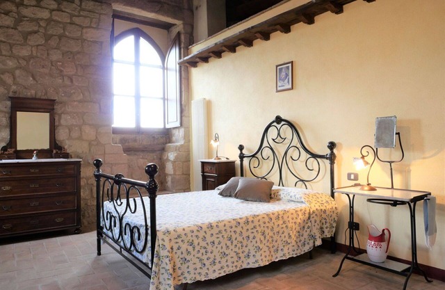 Cosy apartment in villa for 8 guests with WIFI, TV and patio