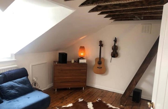 Cosy Arty Central London Flatn