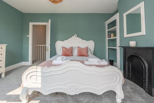 Cosy Blue Shells Cottage - 2bedrooms - Garden - 5mins beach - 1min Shell Grotto