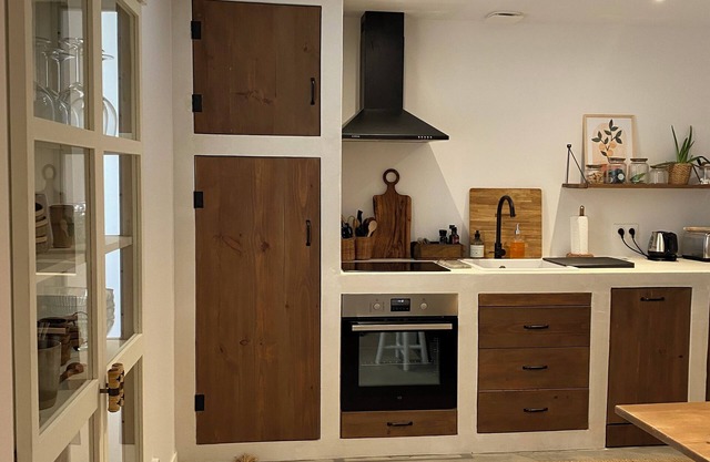 Cosy, central apartment a stone's throw from the belfry