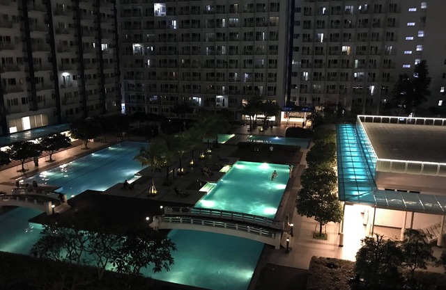 Cosy Condo with Balcony at Makati SM Jazz