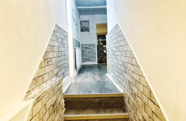 Cosy Liverpool Apartment Upto 8 Guests