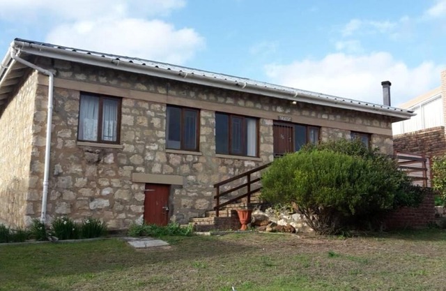 Cosy stone cottage