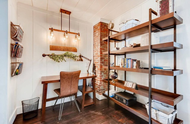 Cottage in Cheyenne Canyon