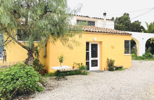 Cottage on Organic Yoga Farm with Natural Swimming Pool near Fuseta Beach!