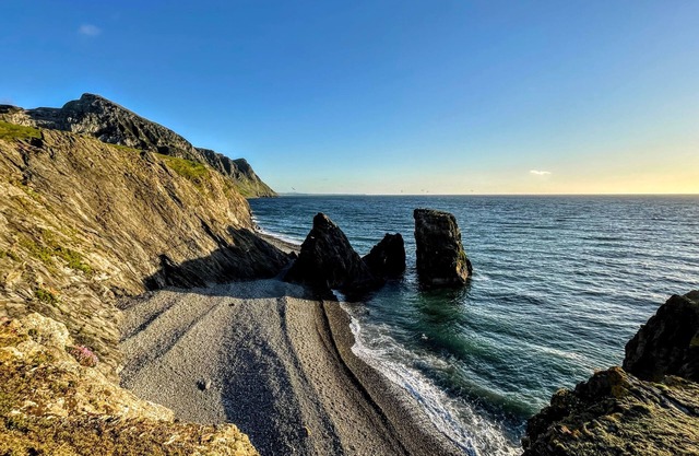 Cottage - Sleeps 4 - Pet Friendly - Terrace
