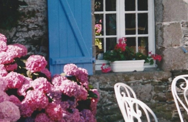 Cottage with pool 300m from the sea and Mont Saint Michel