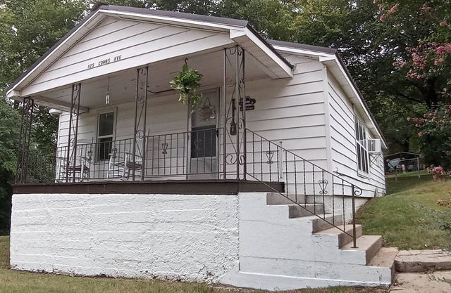 Cotter house on the Hill