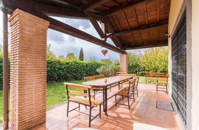 Country chic villa closed to the lake and city centre of Trevignano Romano.