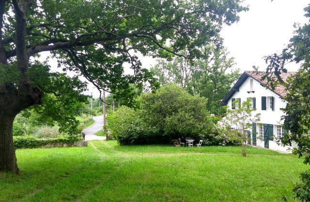 Country house in the Basque country in the hills near Ascain