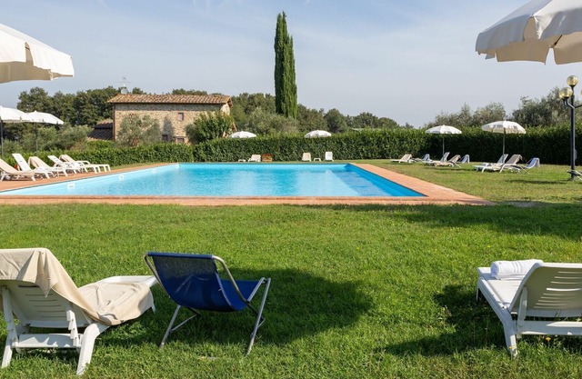 Country House / Farm House in Mercatale with 2 bedrooms sleeps 6