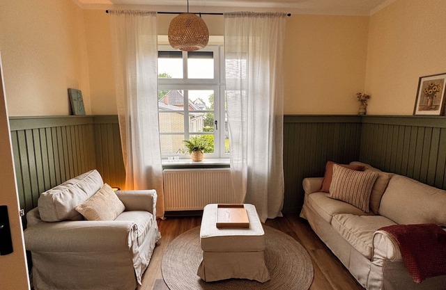 Country-style vacation apartment between meadows and the sea