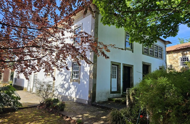 Countryside Manor House, seaside, self catering, amazing gardens