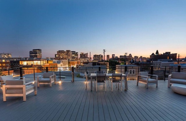 Cove Escape in Fells Point, Next to Broadway Market