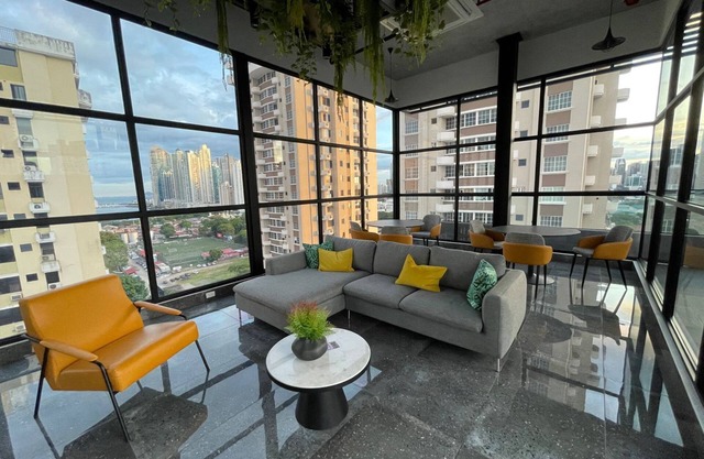 Cozy 1-bedroom studio in amazing Panama with great view and amenities