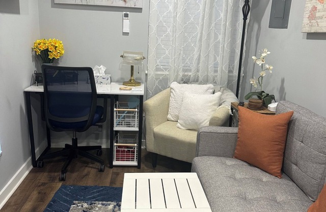 Cozy 1-bedroom villa with WiFi, AC in charming Goose Creek
