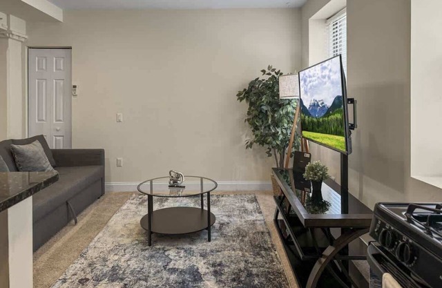Cozy 1BD | Old City| 2 Beds | Independence Hall
