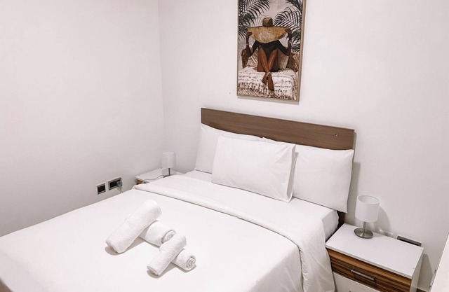Cozy 2BR at Labone Wi-Fi/DSTV