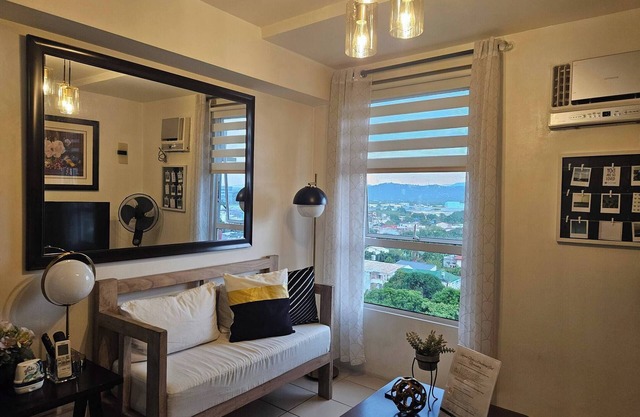 Cozy 3-bedroom Family Condo