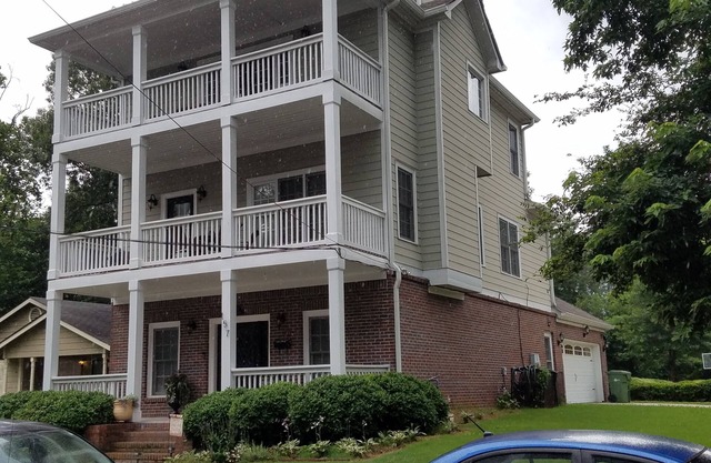 Cozy 5 Bdrm Getaway In Summerhill Next To Grant Park And Georgia State