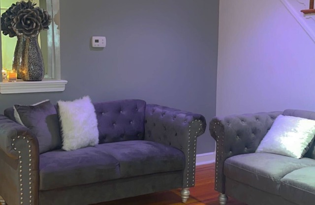 Cozy and Comfortable in the Northeast. Nurses and Teachers are welcome.
