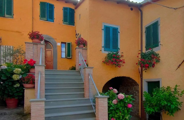 Cozy and comfortable apartment in Poggio-Camporgiano