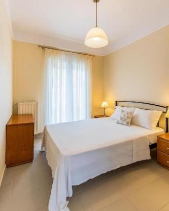Cozy apartment 10 min from the sea!