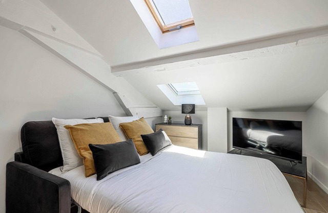 Cozy apartment - Bright skylight - Cannes center
