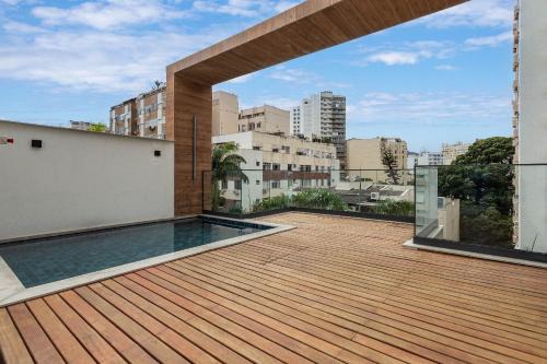 Cozy Apartment | Pool, Sauna & 350m from the Metro