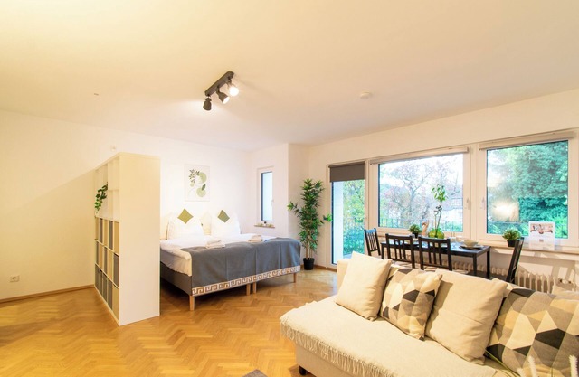 Cozy apartment with kitchen + balcony