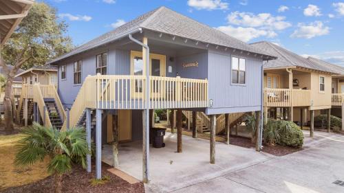 Cozy Beach Cottage, Steps to Ocean & Shops by myBeach Vacation Rentals