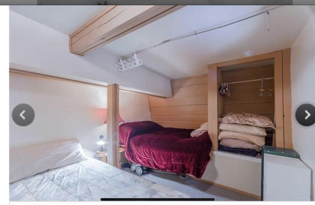 Cozy Big White Ski-In 1-bedroom condo. Sleeps 4-6+. RENOVATED! Pet-Friendly