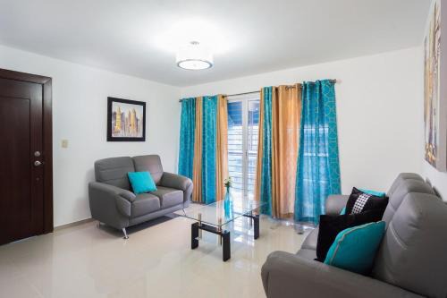 Cozy, comfortable three-bedroom condo in Santiago,DR