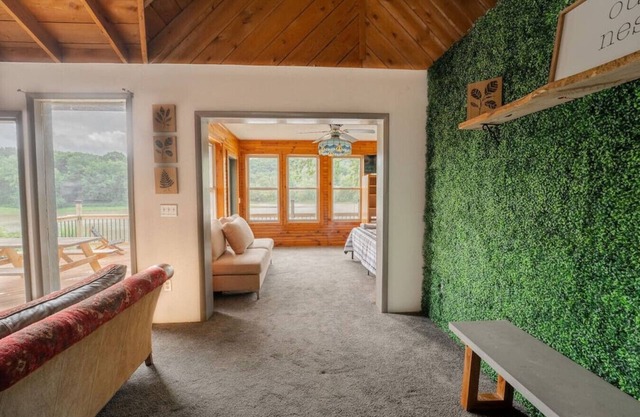 Cozy Cabin on the Susquehanna River-The NEST