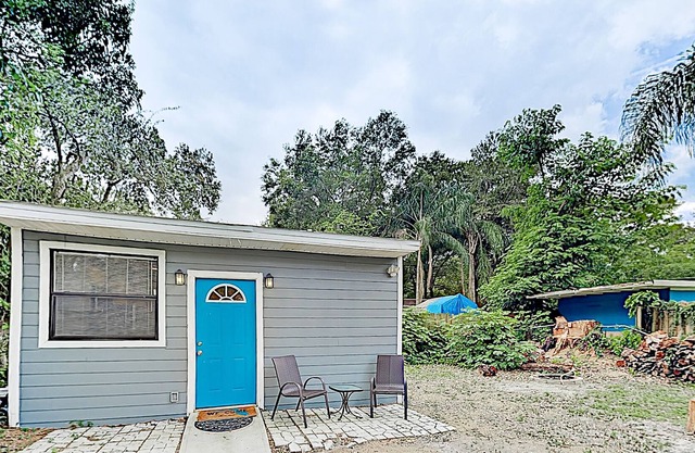 Cozy Casita | Fenced Yard with Grill & Firepit | Near Busch, USF & Downtown