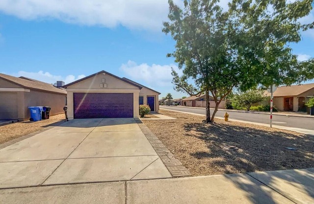 Cozy Casita in West Phoenix-Queen Beds+ Near Westgate & Stadium