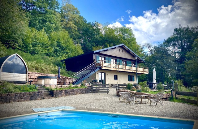 Cozy chalet and not overlooked in the heart of nature "Le Blanchepierre