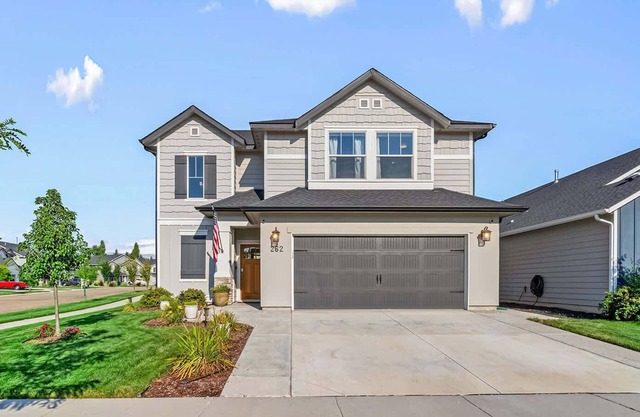 Cozy & Charming Home in Eagle Id