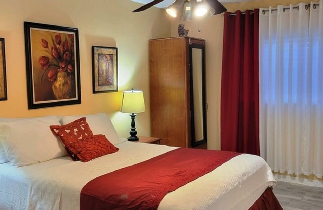 Cozy Condo For Rent In Melbourne Florida. 5 Miles from the beach