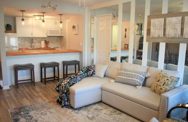Cozy Condo on the Slope at Bryce Resort!