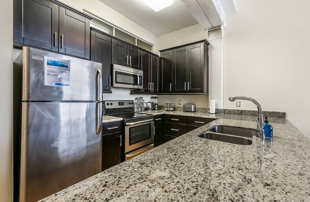 Cozy Condos near French Quarter