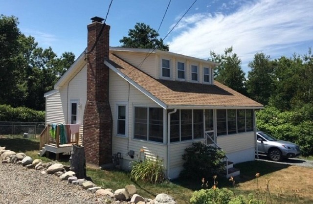 Cozy Cottage near the Ocean
