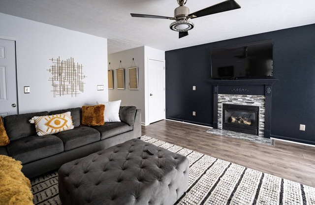 Cozy family home. 19 minutes from Churchill Downs