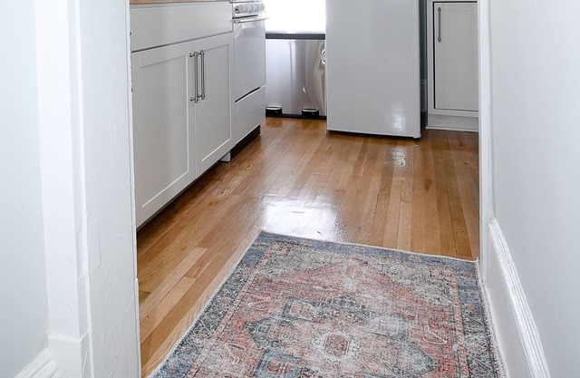 Cozy Game Day Rental - Walking distance to Lane Stadium