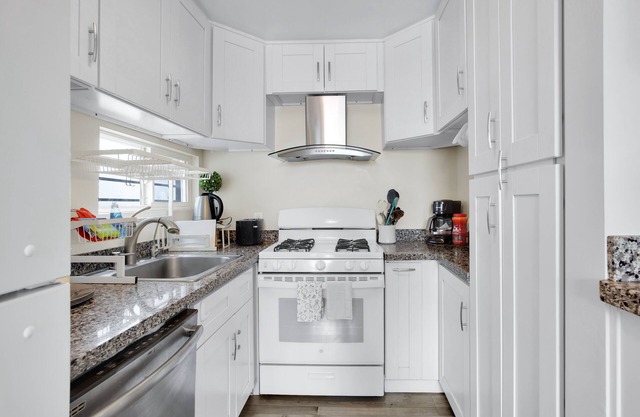 Cozy Getaway near Disney/Knott’s and Beachesn