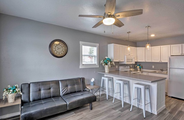 Cozy Great Falls Retreat Near Golfing & Hiking!