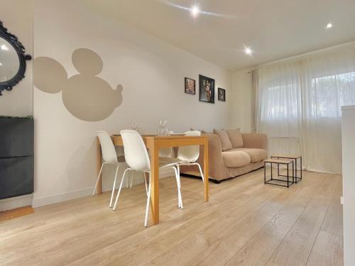 Cozy home Disney