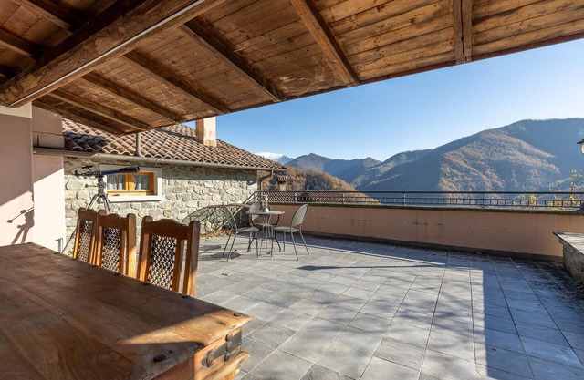 Cozy home in Comano with WiFi