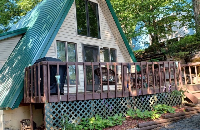 Cozy Lake Themed A-frame by Dale Hollow LakenFALL SPECIAL - Price reduced by 25%